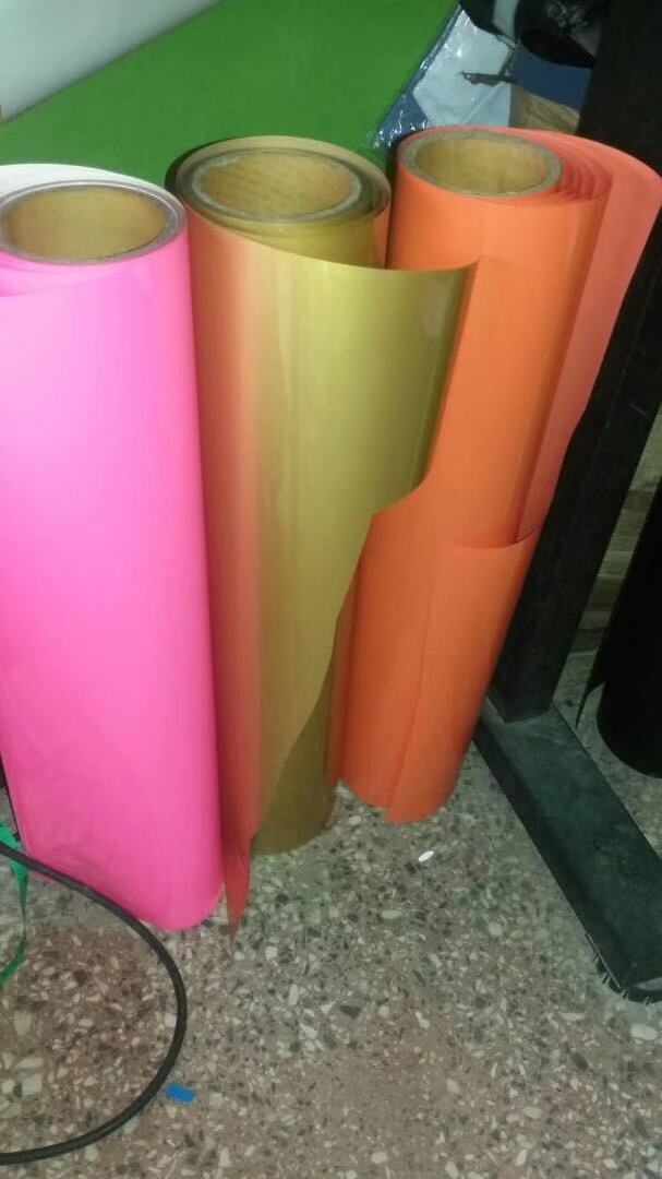 Fácil deshierbe el brillo de la transferencia de calor Vinyl PU flex para la ropa
