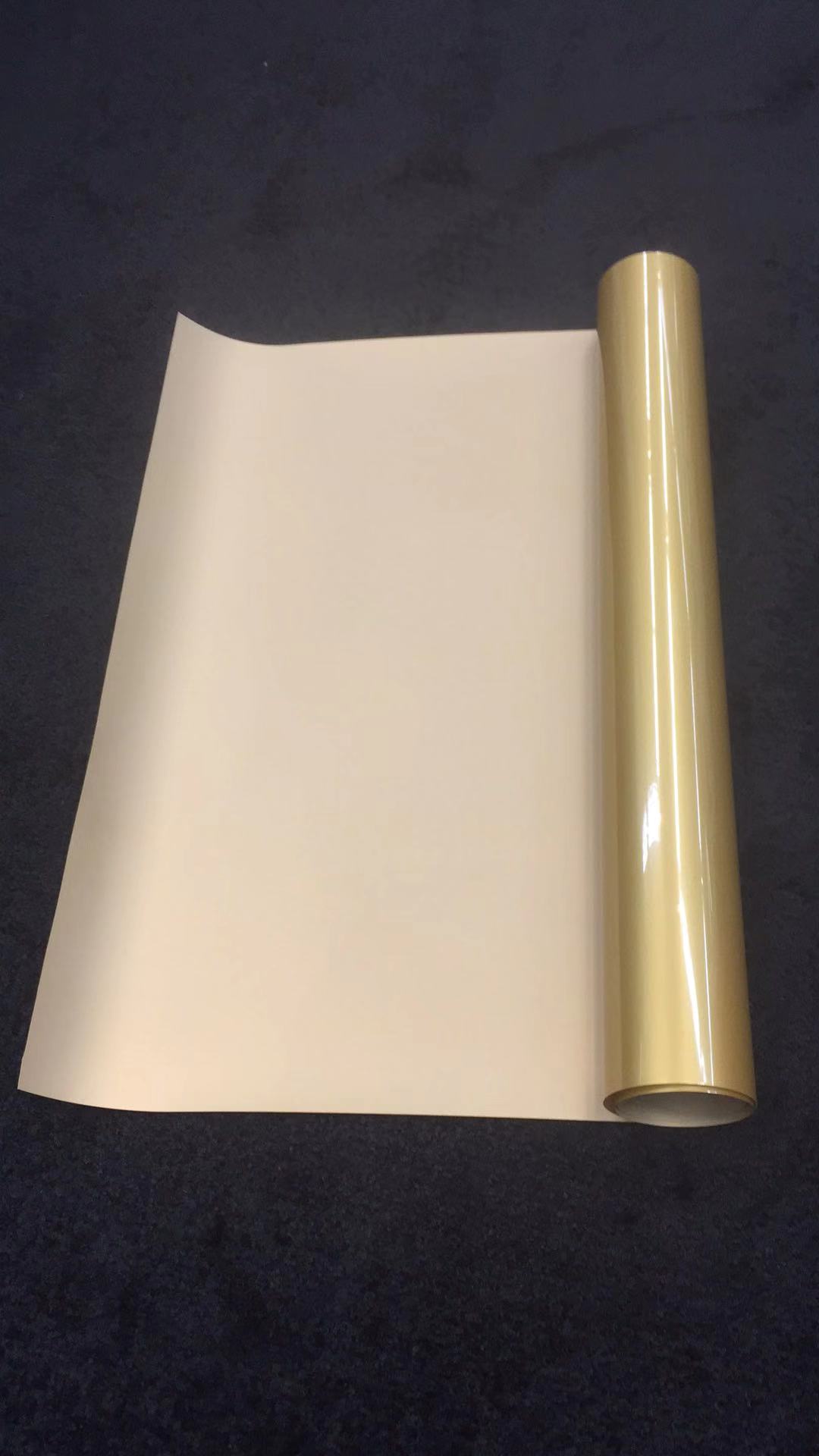 Fácil deshierbe el brillo de la transferencia de calor Vinyl PU flex para la ropa